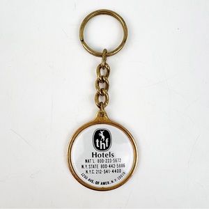 Vtg THF Hotel Trust Houses Forte Room Key Fob New York #1012 Postage White Gold